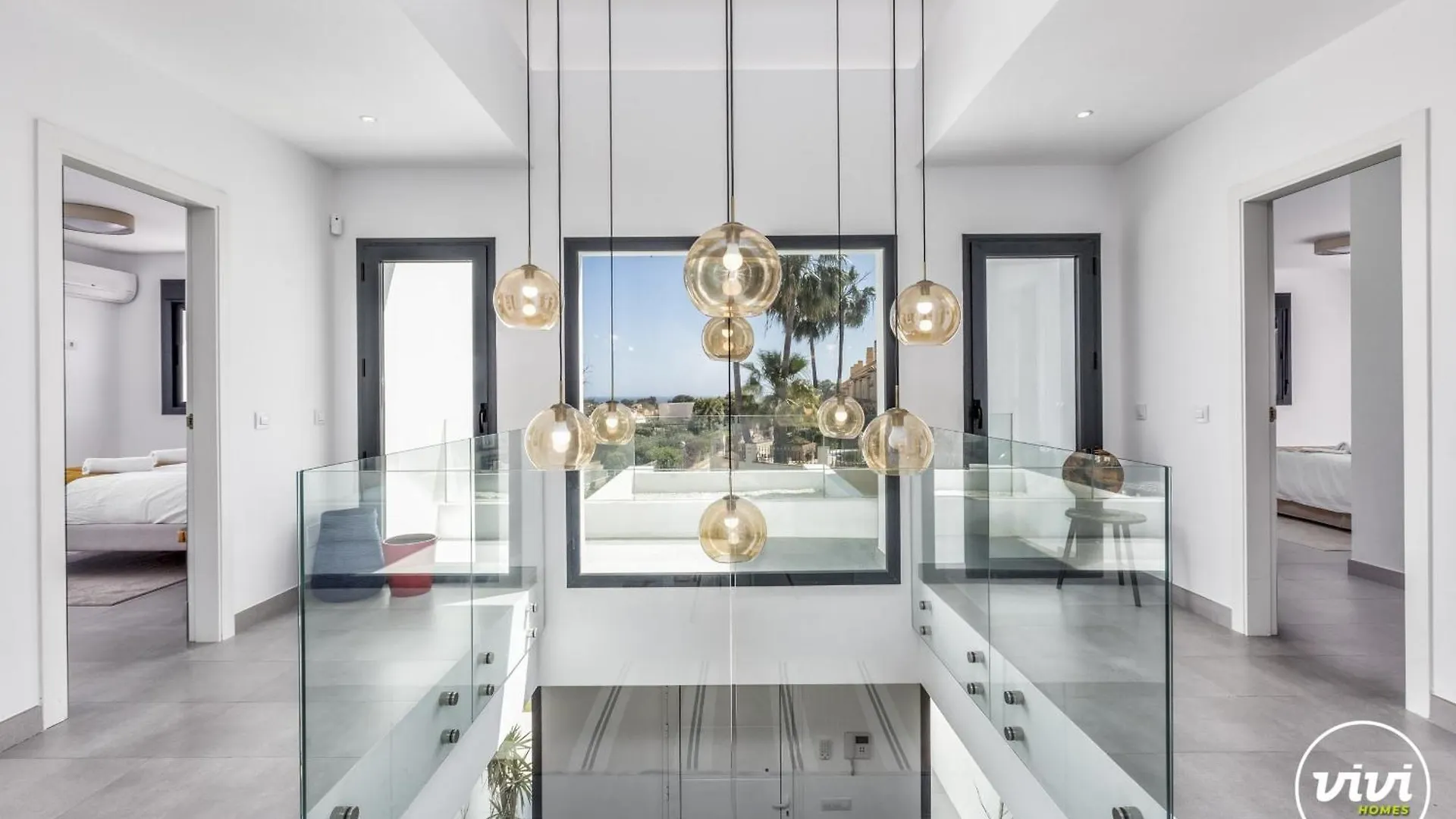 Vivi Homes -Villa Ruby Pool, Garden, Golf & Beach Sitio de Calahonda