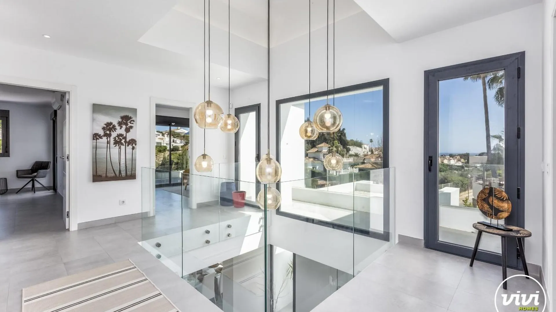 Sitio de Calahonda Vivi Homes -Villa Ruby Pool, Garden, Golf & Beach וילה