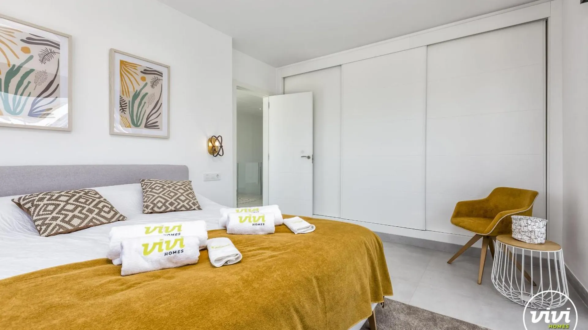 Vivi Homes -Villa Ruby Pool, Garden, Golf & Beach Sitio de Calahonda 0*,