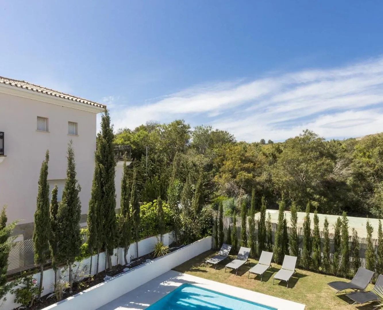 Villa Vivi Homes -Villa Ruby Pool, Garden, Golf & Beach Sitio de Calahonda